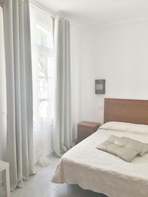 קורלחו Lovely Villa - Pool Front, Private Roof Terrace, Wifi Fiber Optic מראה חיצוני תמונה