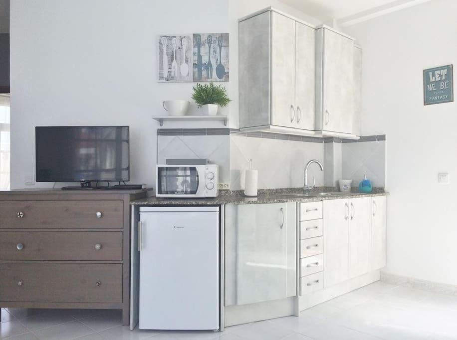 קורלחו Lovely Villa - Pool Front, Private Roof Terrace, Wifi Fiber Optic מראה חיצוני תמונה