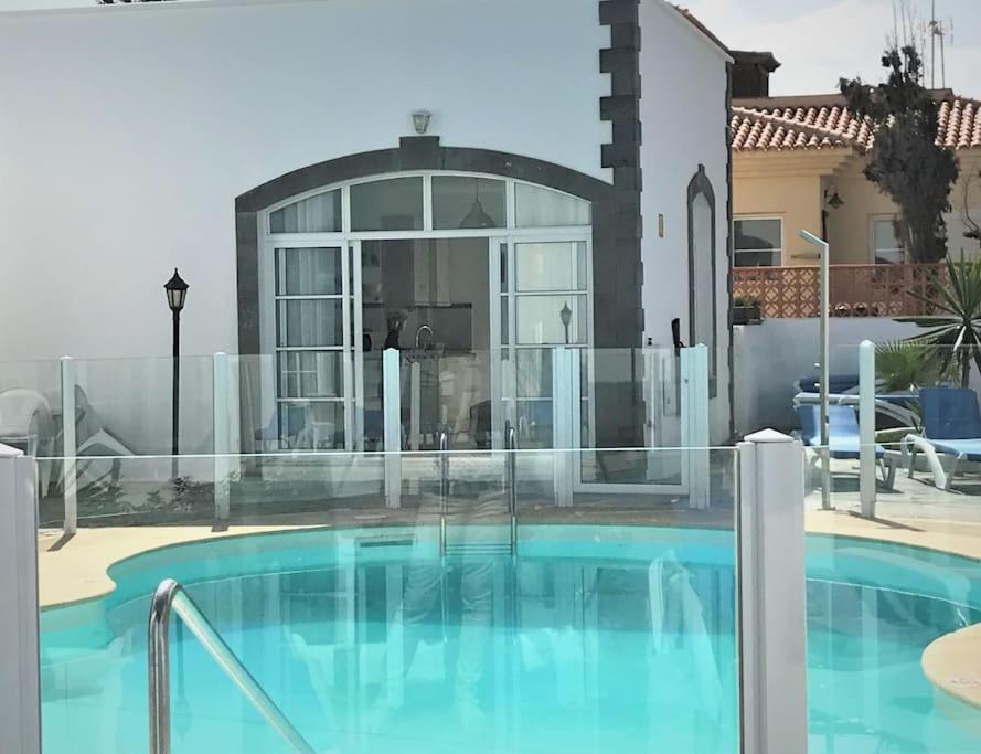 קורלחו Lovely Villa - Pool Front, Private Roof Terrace, Wifi Fiber Optic מראה חיצוני תמונה